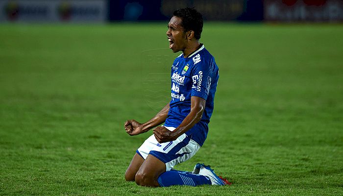Reaksi Robert setelah Frets Cetak Gol Penentu Kemenangan Persib